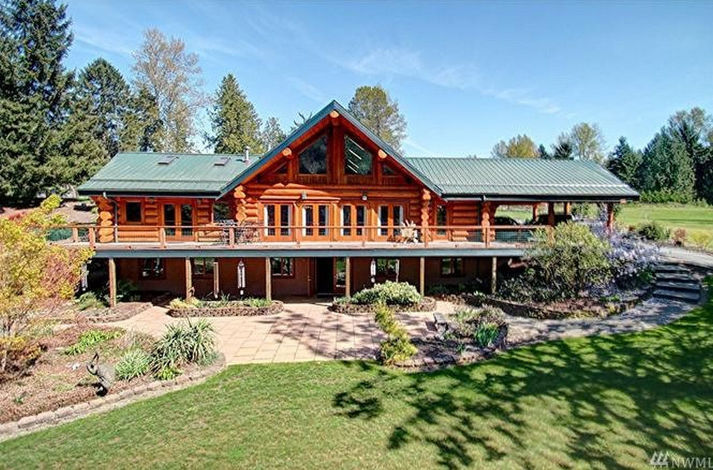 Christie’s International Real Estate Seattle Presents A Luxury Pacific Northwest Log Home